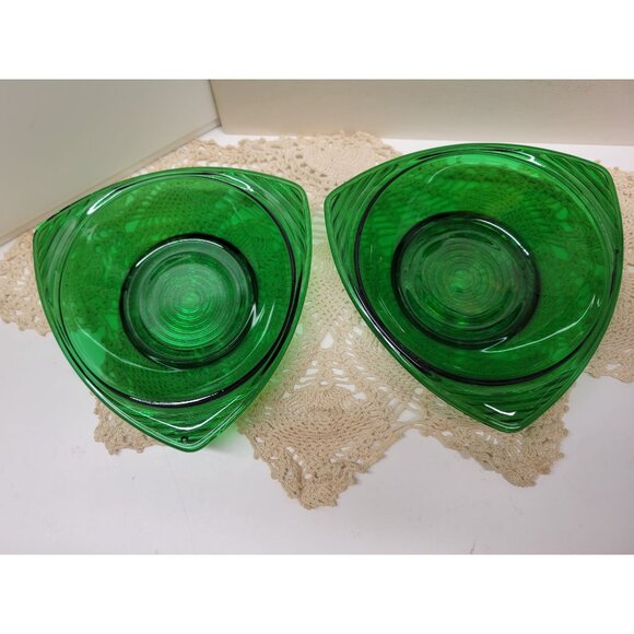 2- Forest Green Triangular Bowls Vintage Anchor Hocking Glass 6" - Picture 6 of 10